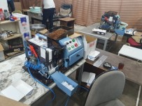 Fabrika Gibi Çalışan Kaçak Tütün Depolarına Baskın