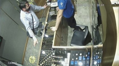 (Özel) Sahte Altınla Kuyumcuları Dolandıran 'Altın Faresi' Kamerada