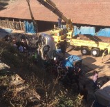 Boyabat'ta Otomobil Fabrika Alanına Uçtu Açıklaması 1 Yaralı Haberi