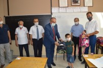 Türk Kızılay'ı Besni'de Öğrencilere Çanta Ve Kırtasiye Yardımı Yaptı