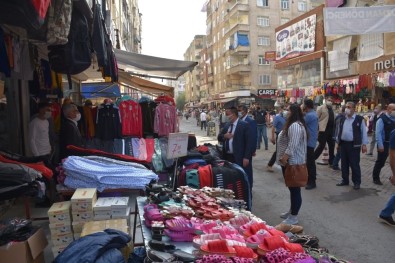 Başkan Beyoğlu, Bakıma Alınan Sakarya Caddesinde İncelemelerde Bulundu