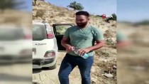 Filistin'de Bir Kişi Fransa'yı Protesto Etmek İçin Aracını Ateşe Verdi