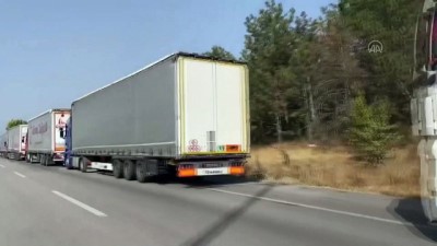 Avrupa'ya Açılan Sınır Kapılarında Tır Kuyruğu