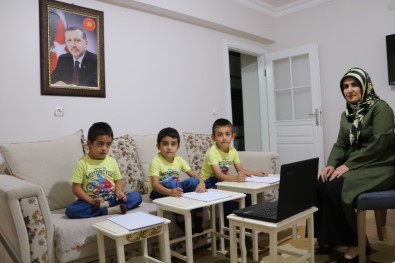 Cumhurbaşkanı Erdoğan'ın İsmini Taşıyan Üçüzlerin Evleri Sınıfları Oldu