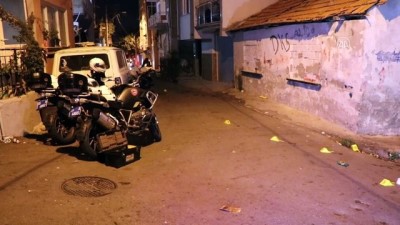 İzmir'de İki Grup Arasında Çıkan Silahlı Kavgada 3 Kişi Yaralandı
