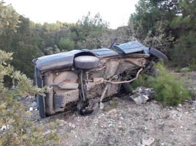 Manisa'da Otomobil Şarampole Uçtu Açıklaması 1 Ağır Yaralı
