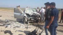 Adana'da İki Otomobil Kafa Kafaya Çarpıştı Açıklaması 3 Ölü