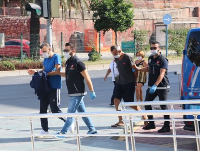 Alanya'da 2 Ayrı Uyuşturucu Operasyonu Açıklaması 4 Gözaltı