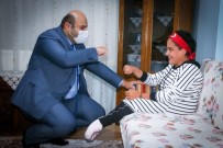 Başkan Orhan'dan Engelli Öğrenciye Çat Kapı Ziyareti Haberi