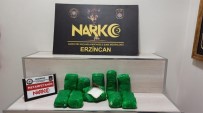 Erzincan'da Aracın Ön Tamponuna Zulalanmış 5 Kilo 49 Gram Metamfetamin Uyuşturucu Ele Geçirildi