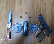 Polis, Yol Uygulamasında 3 Adet Ruhsatsız Tabanca Ele Geçirdi