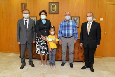 Torunu Lösemiyi Atlatan İş Adamından LÖDER'e Bağış