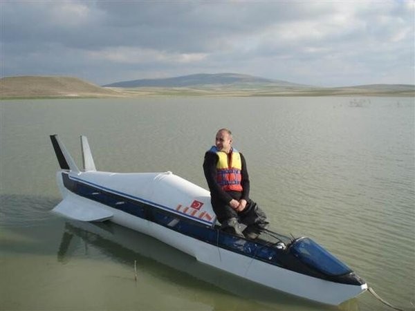 Görenler 'füze' sandı, telefona sarıldı! Jandarmaya ihbar yağdı