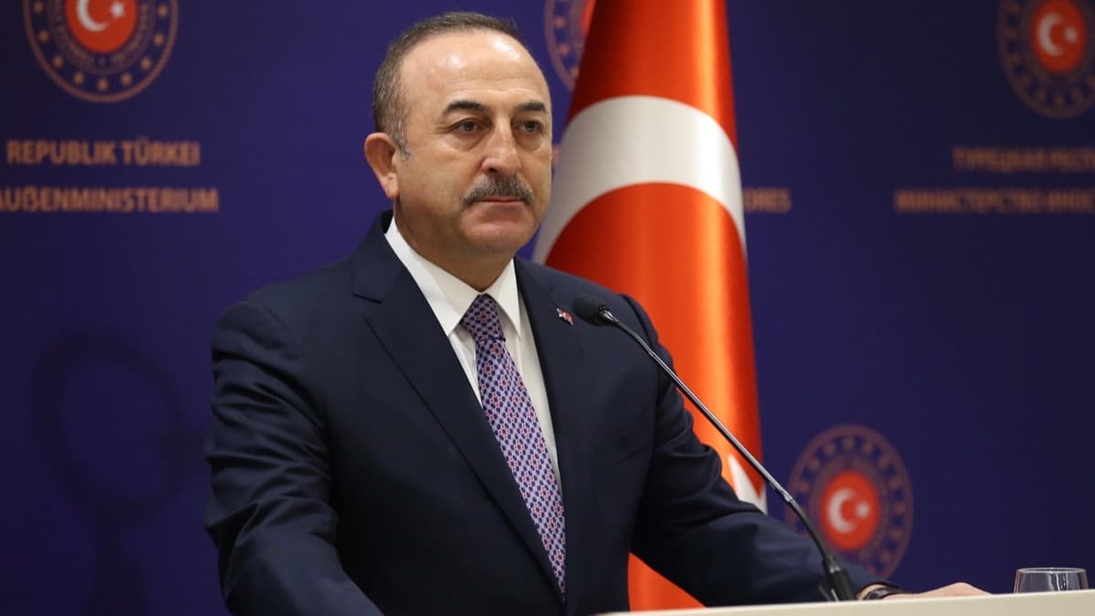 Bakan Çavuşoğlu'ndan kritik temas!