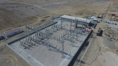 Van'a Türkiye'nin En Büyük Hareketli Güneş Takip Sistemi