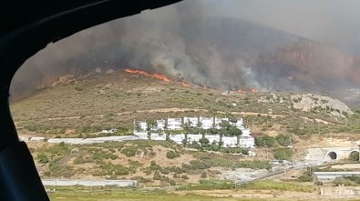 Aydıncık'ta Orman Yangını Çıktı