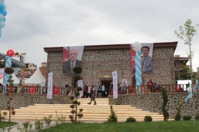 Sabri Uğur Adına Yapılan Park Hizmete Açıldı