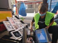 Enkazdan Geriye Fotoğraflar Kaldı