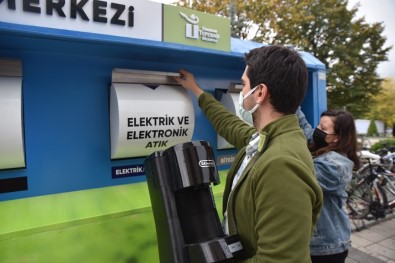 Mobil Atık Getirme Merkezleri Hizmete Giriyor