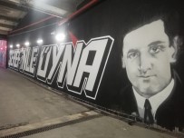 Şeref Bey Ve Baba Hakkı, Vodafone Park'ta!