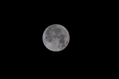 Vatandaşlar Mavi Dolunay'ı Bekledikleri Şekilde Bulamadı