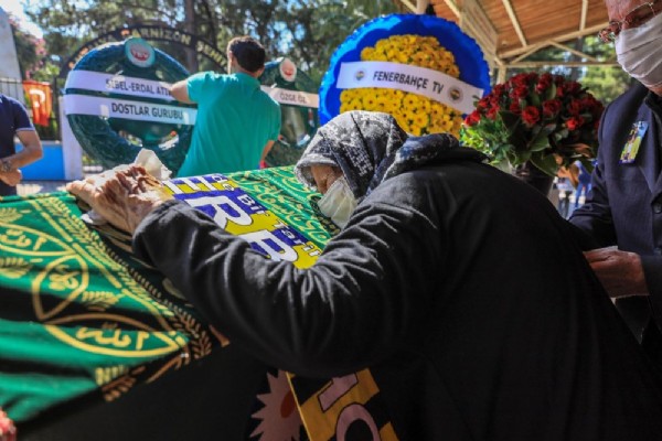 Dilay Kemer son yolculuğuna uğurlandı!