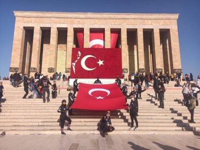 550 Kilometreyi Bisikletle Gidip Ata'nın Huzuruna Çıktılar