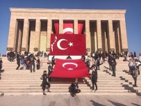 550 Kilometreyi Bisikletle Gidip Ata'nın Huzuruna Çıktılar