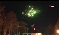 Azerbaycan'da Tarihi Gecede Zafer Kutlamaları Sabaha Kadar Devam Etti