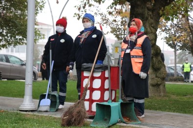 Bolu'da, 10 Kasım Töreninde Hayat Durdu