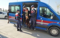 Otostopla 21 Camiden Hırsızlık Yapan Şahıs Tutuklandı