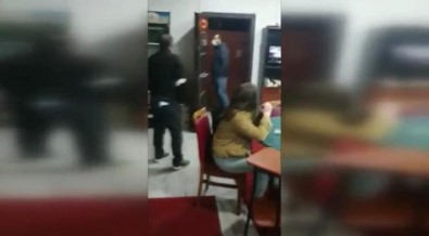 Kartal'da Eğlence Mekanına Baskın Açıklaması Şahıslara Para Cezası Yağdı