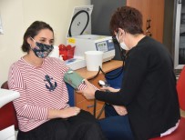 Adana'da İlk Korona Virüs Aşısı Yapıldı