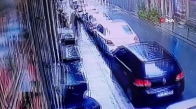 Balkondan Sepetle Sarkıtılan Silahlarla Saldırı Açıklaması 2 Yaralı