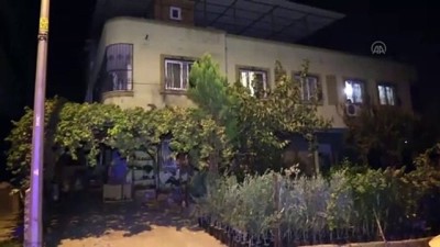 Adana'da Bir Genç Aynı Evde Kaldığı Aile Dostunu Bıçakla Ağır Yaraladı