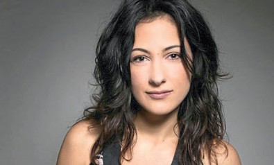 CHP'nin sanatçısı Meltem'den ülke sorunlarına içsel formüller!