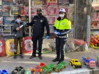 Yatağan Polisinden Çocuklara Maske Haberi