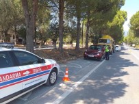 Balıkesir'de Jandarma Ekipleri Aranan 119 Kişiyi Yakaladı