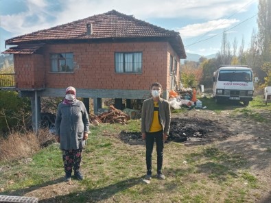 İHA'nın Haberinin Ardından Çadırda Yaşayan Aileye Yardım Elleri Uzandı