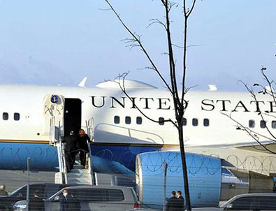 Pompeo İstanbul'dan ayrıldı!