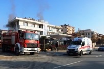 Sakarya'da Kafeteryada Çıkan Yangın Paniğe Sebep Oldu