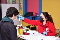 Tuzla'da Gençler Kan Bağışı Yaparak Umut Oldular