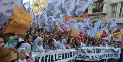 Elma dersek çık, armut dersek çıkma Mahmut! Ha PKK cenazesi, ha Öcalan şemsiyesi
