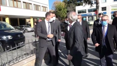 Kültür Ve Turizm Bakan Yardımcısı Demircan, Şehit Ömer Halisdemir'in Kabrini Ziyaret Etti