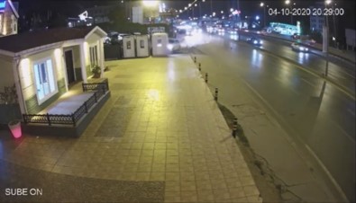 (Özel) E-5 Karayolu'nda Feci Kazalar Kamerada