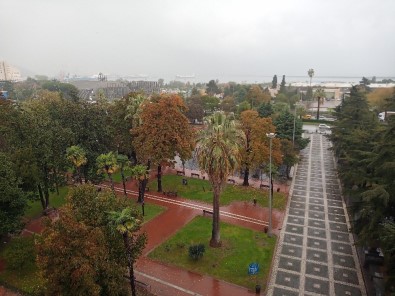 Samsun'da Sağanak Açıklaması Bir Günde Metrekareye 64.5 Kilogram Yağmur Düştü