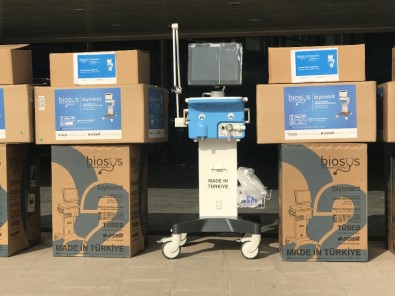 94 Yaşındaki Emekli Öğretmen Birikimi İle 5 Solunum Cihazı Aldı