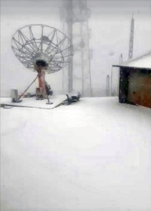 Kavaklıdere'de Kar Kalınlığı 10 Santime Ulaştı