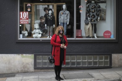 Avrupa'da Covid-19 Vaka Sayısı 15 Milyonu Aştı