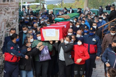 İzmir Depreminin Kahramanına Hüzünlü Tören